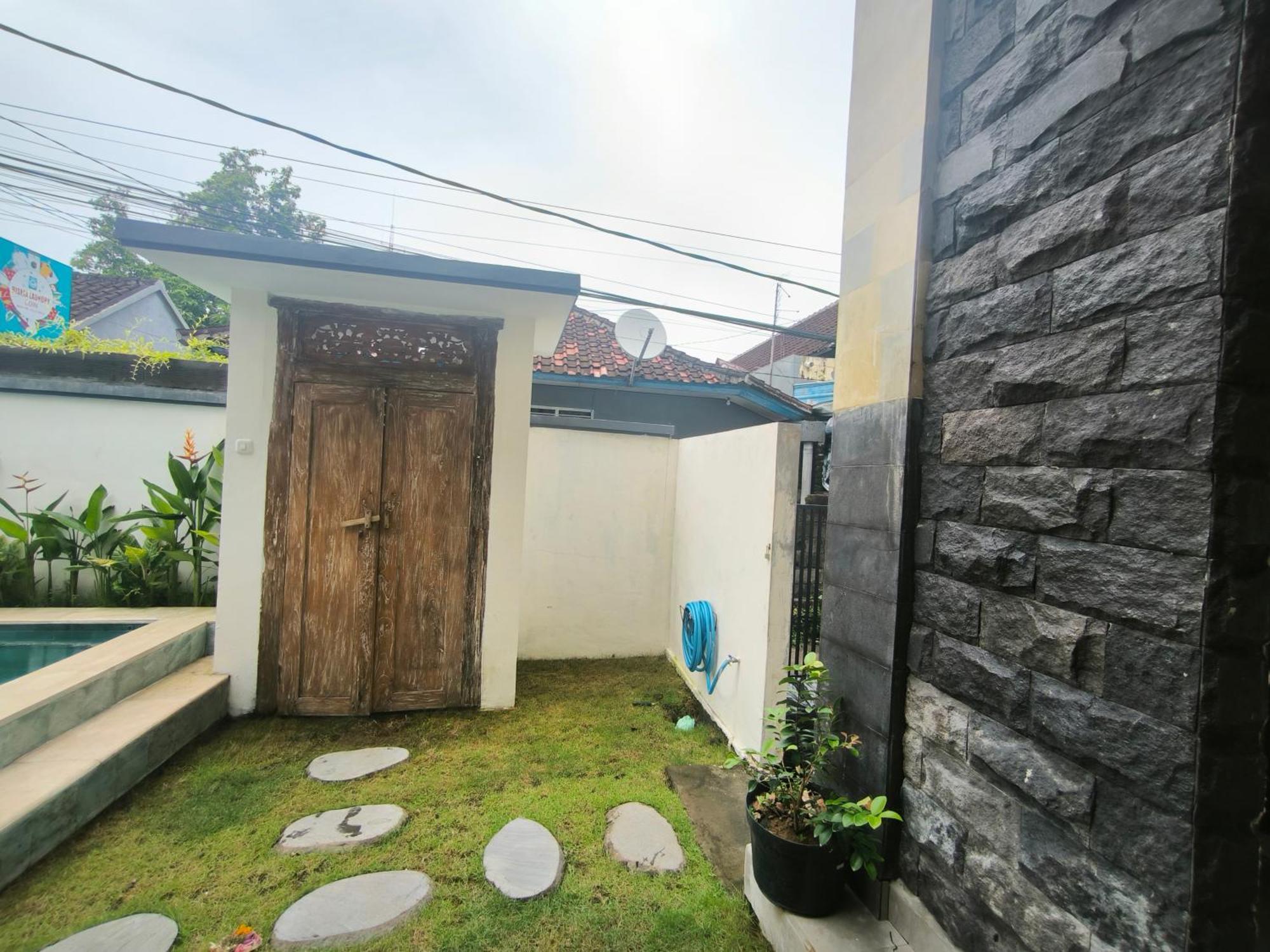 Ken Ken Guest House Seminyak Exterior foto