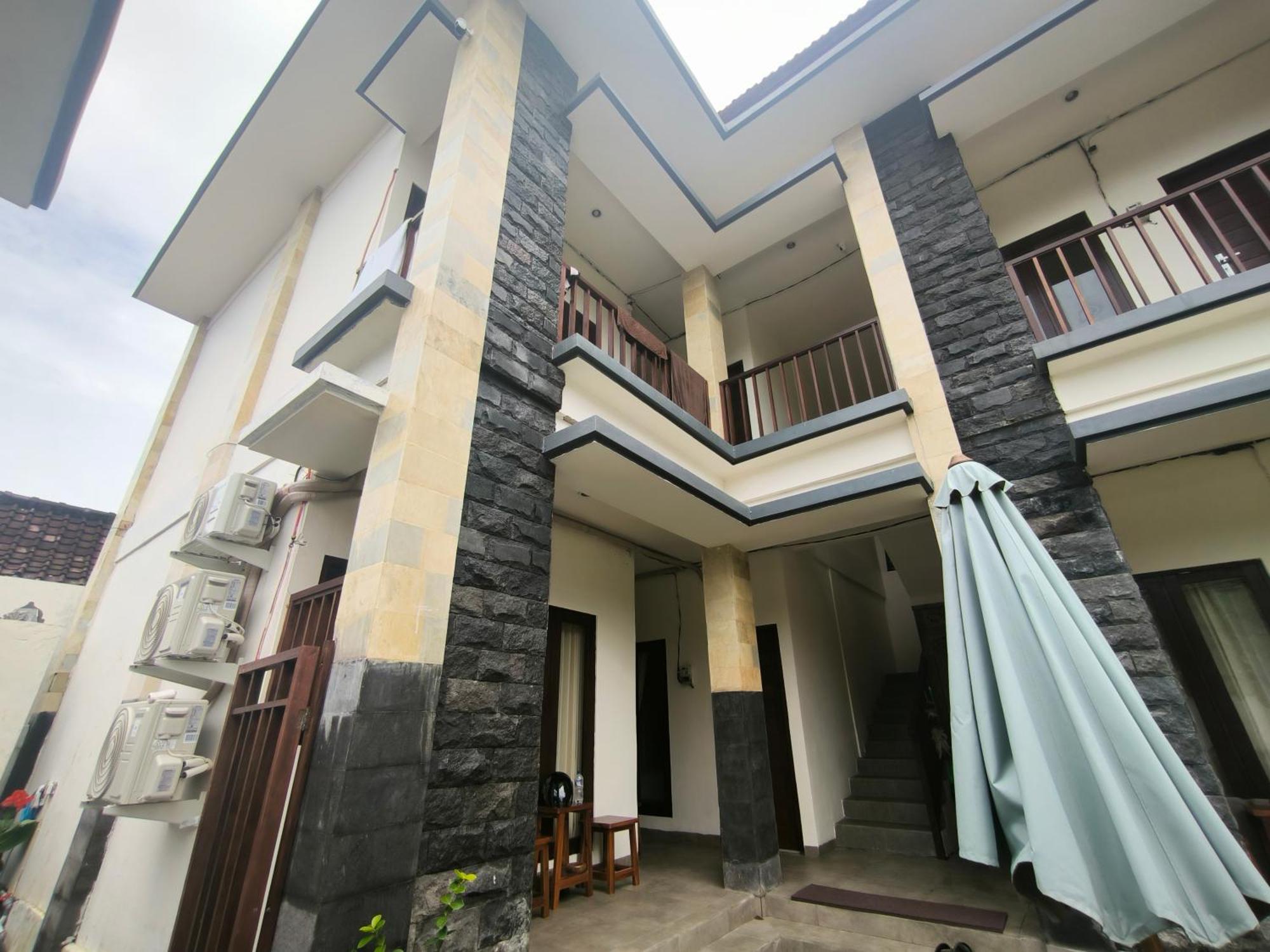Ken Ken Guest House Seminyak Exterior foto