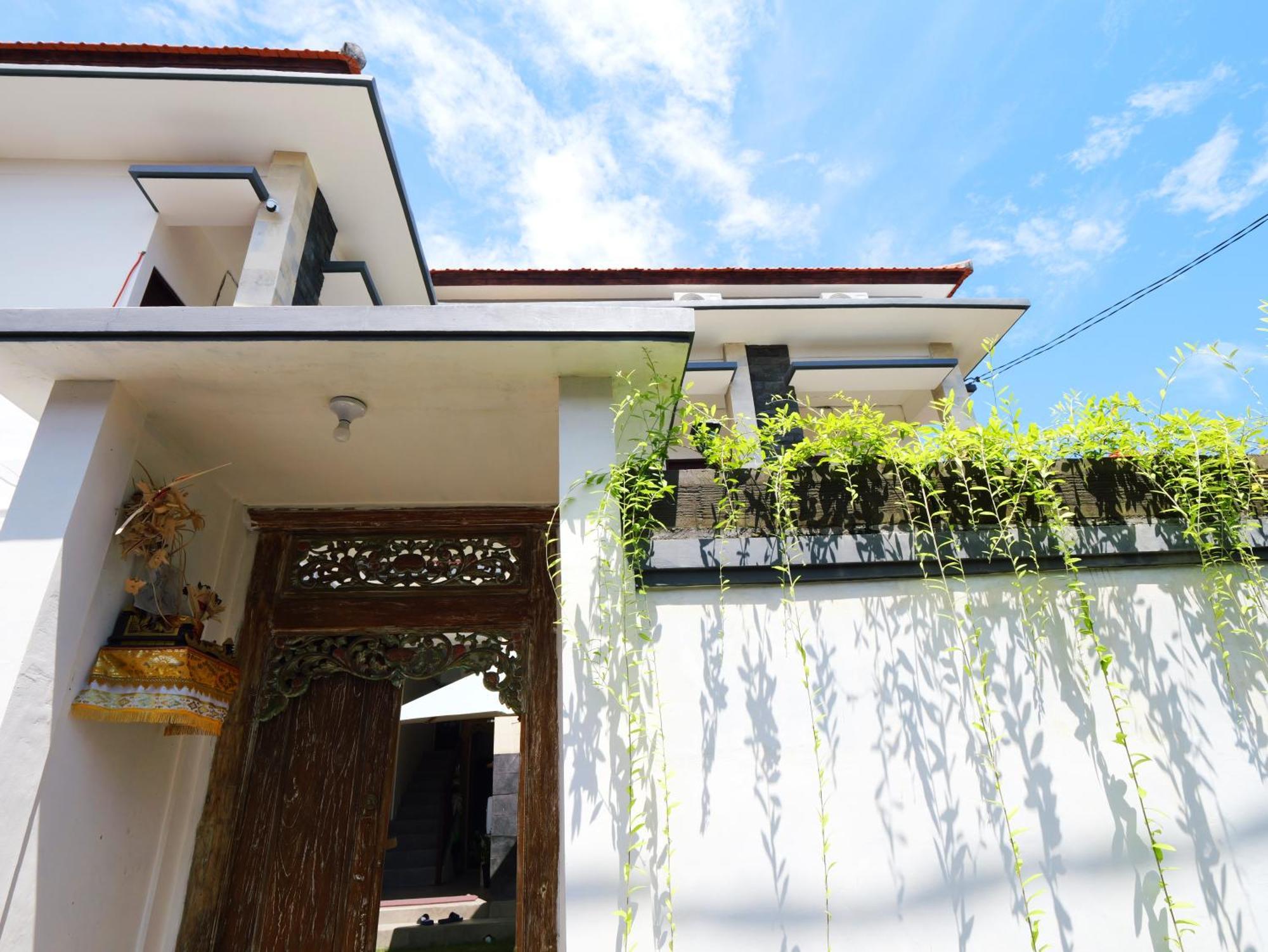Ken Ken Guest House Seminyak Exterior foto